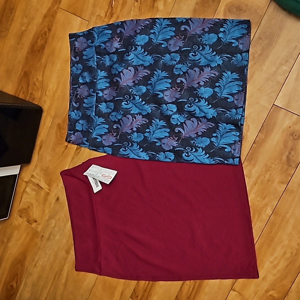 NWT Lularoe pencil skirt plus extra skirt